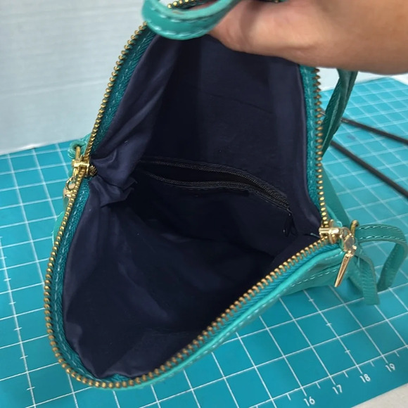 Made in Italy Genuine Leather Teal Crossbody Handbag with Zipper Tassel - Picture 8 of 10